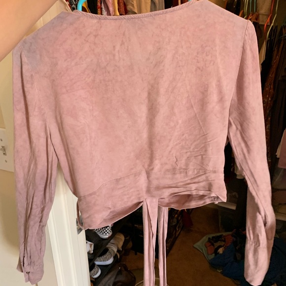 Fashion Nova tie top! - Picture 3 of 4